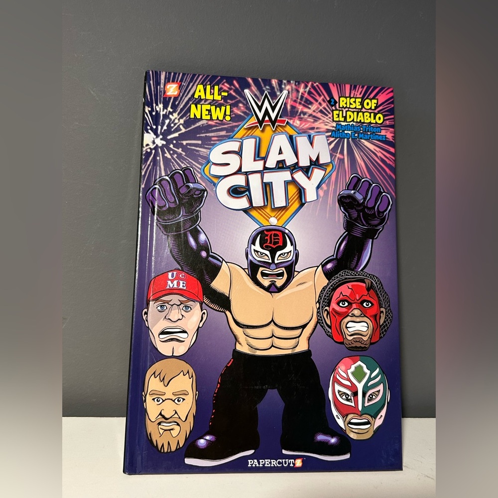 New 2015 WWE Slam City Hardcover Comic Book
